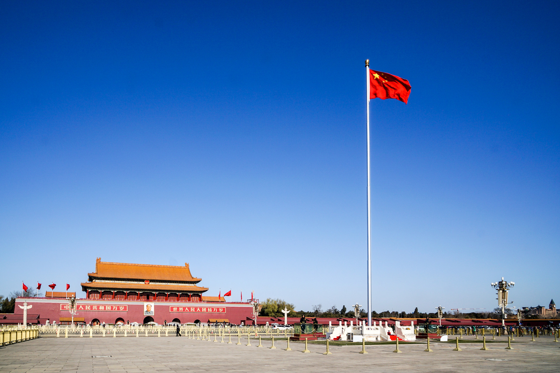 北京最好演讲与口才培训:祖国在我心中国旗下演讲稿