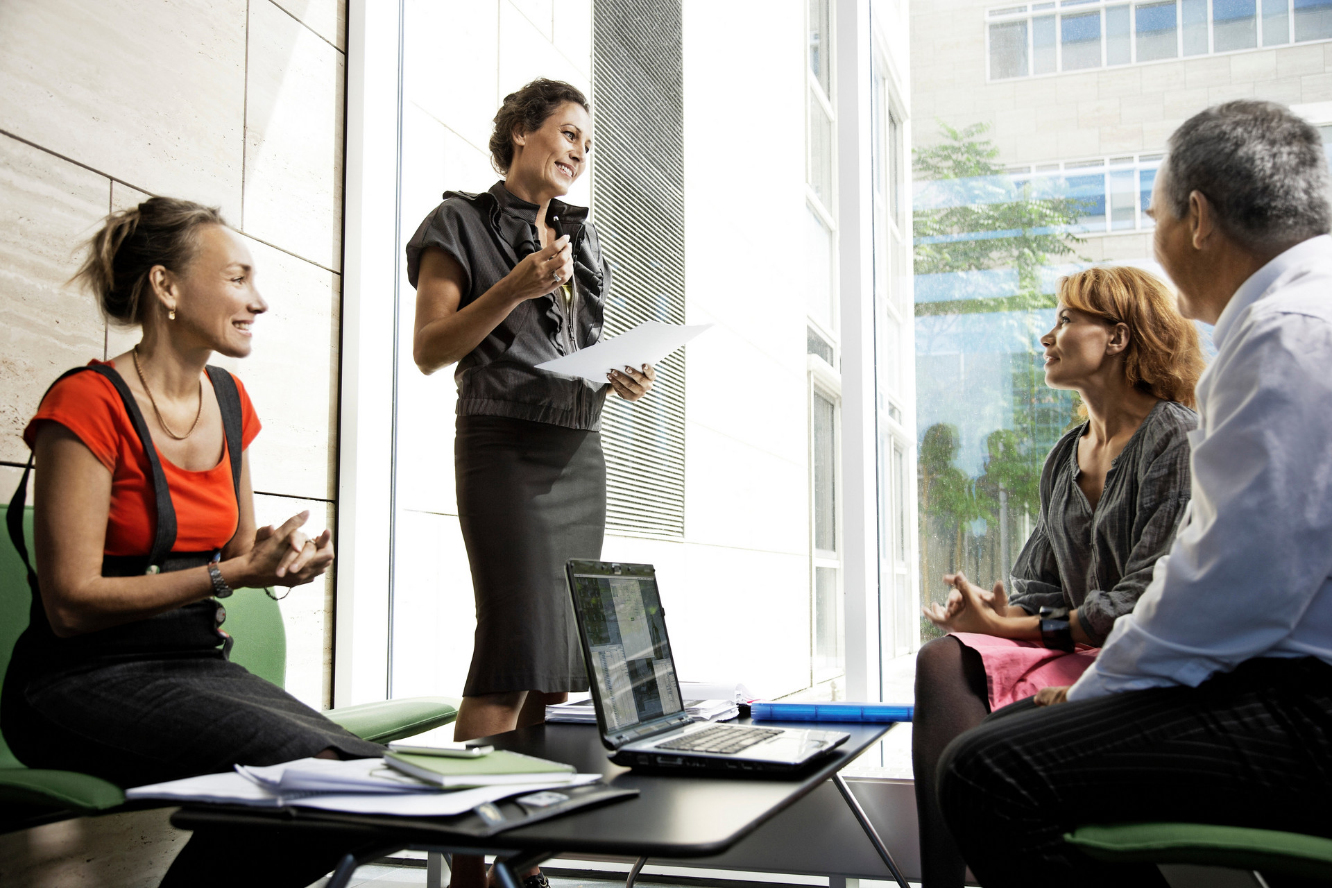 广州口才演讲训练:如何与老年人沟通